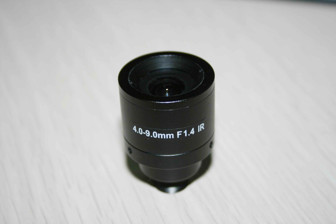 Об'єктив CS для камер спостереження варіофокальний Z-Ben VAR 4-9 F=4-9 мм, кут огляду до 88°, 1/3"