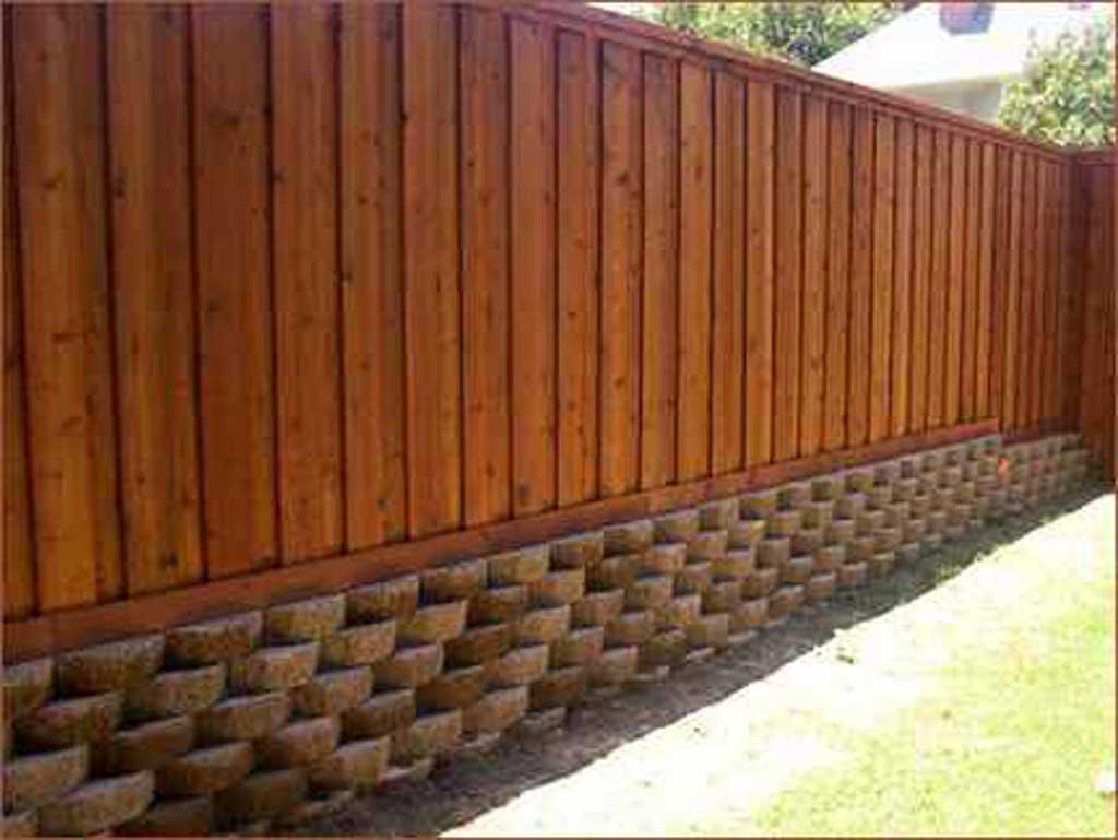 Дерев'яний паркан вертикальний зашитий LNK - фото 1 - id-p1017773230