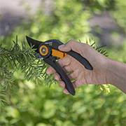 Секатори FISKARS