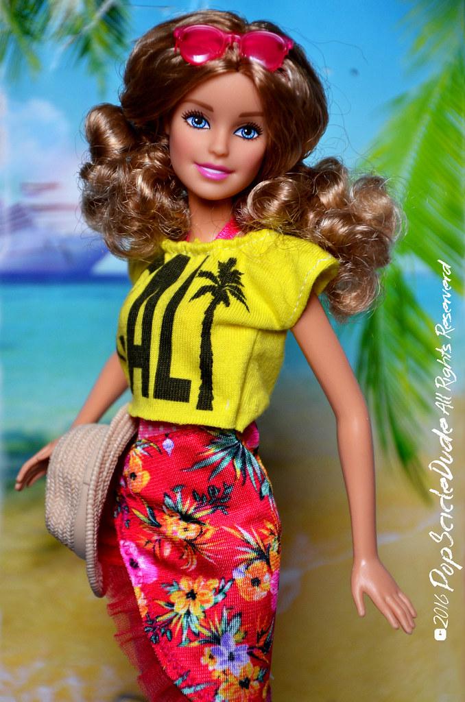 Barbie Glam Vacation Polka 1017871569