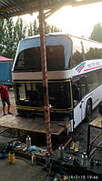 Производство и замена лобового стекла триплекс на автобусе Neoplan 122 в Никополе (Украина). 4