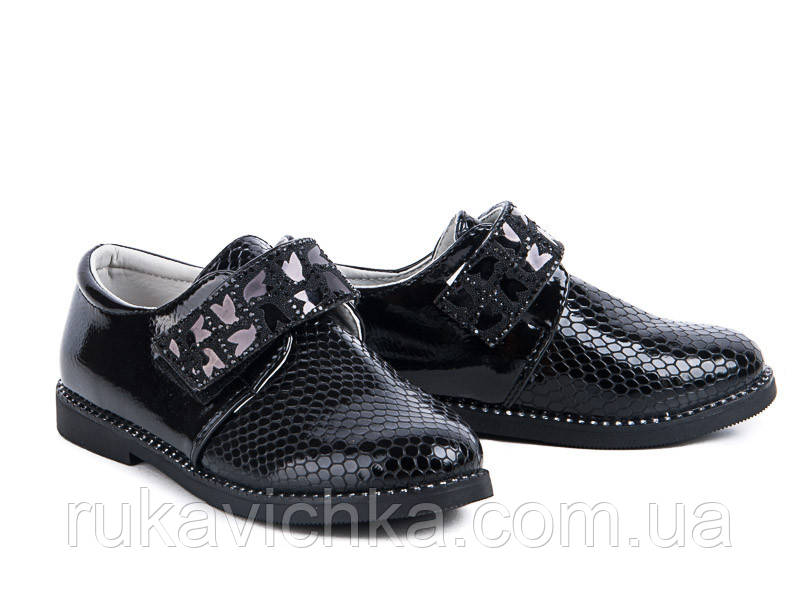 Лакові туфлі для дівчинки бренду M. L. V., р. 29 - 17,5 см