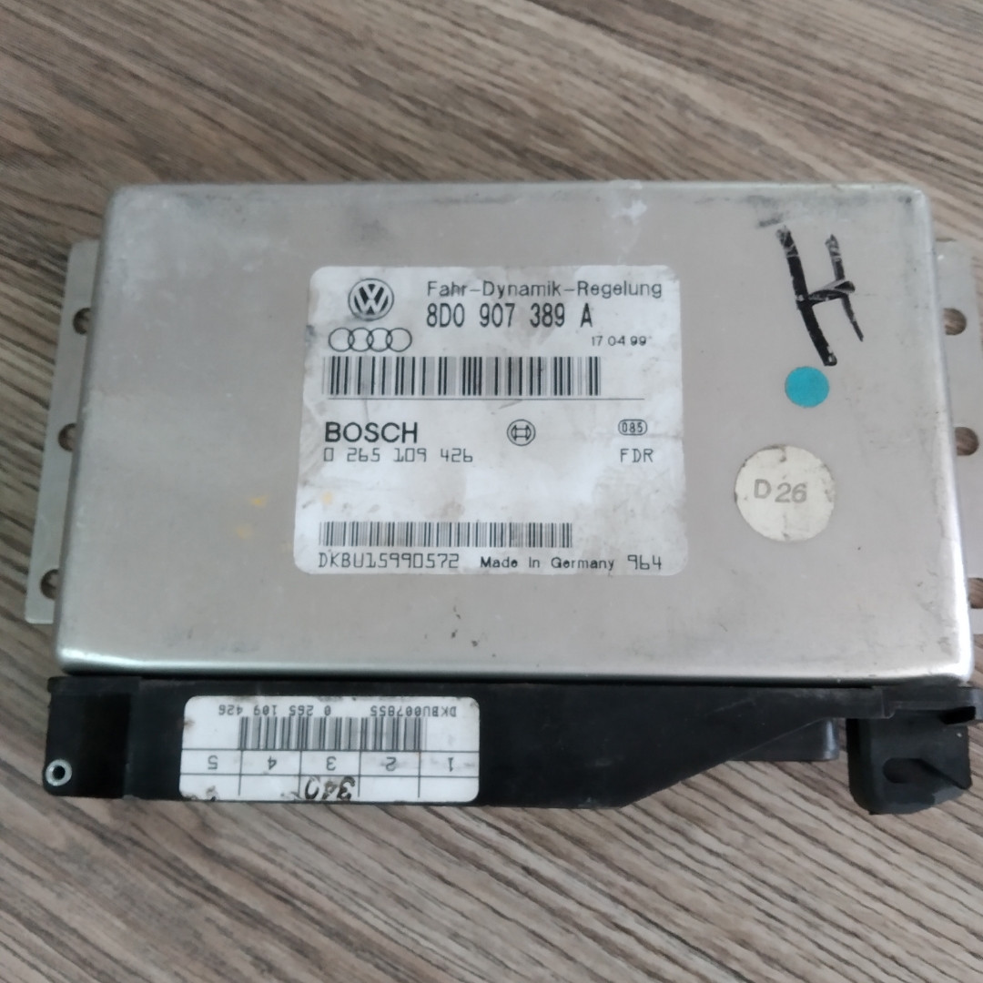Блок Управления ESP ABS Audi A6 C5 VW Passat B5 8D0907389A 0265109426