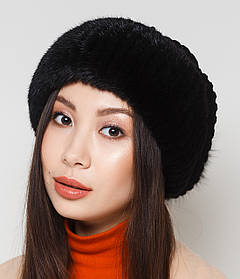 Жіноча хутряна шапка на в'язаній основі з норки з песцем, Модель "Буратино з трикотажем", колір "Чорний"