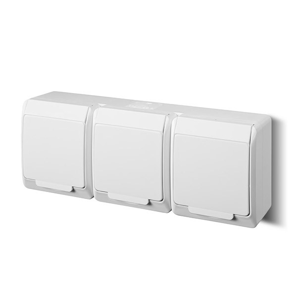 Розетка з кришкою потрійна Elektro-Plast Hermes IP44 c з/до 16А біла з кришкою, фото 1
