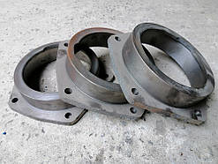 125.37.121 Склянка підшипника т-150