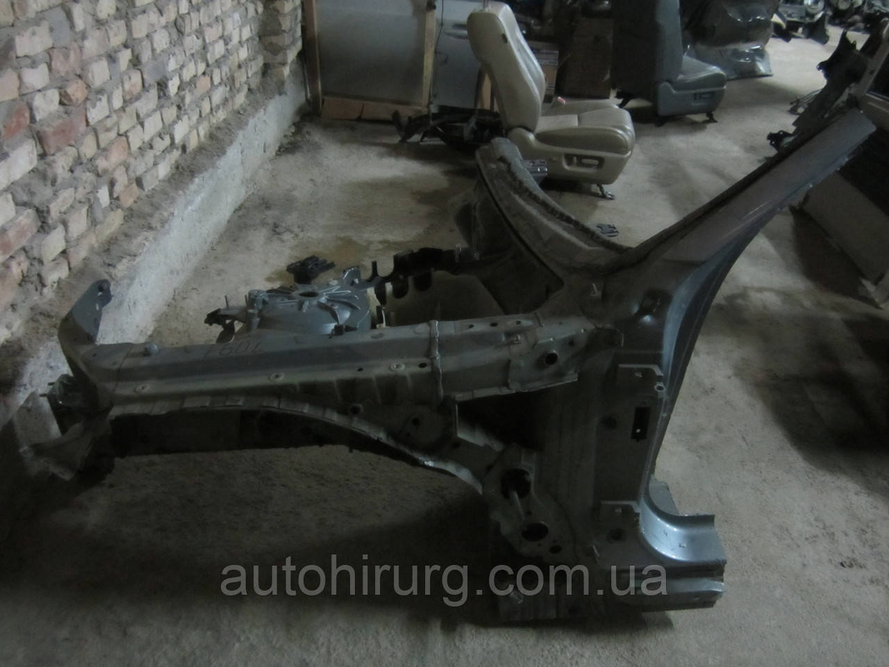 Передня ліва чверть bmw e60/e61 5-series