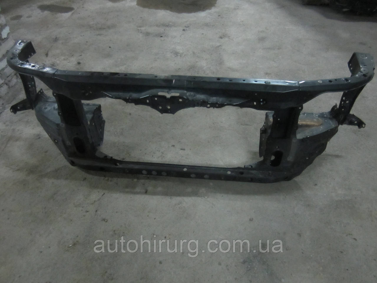 Передня установна панель Toyota Sequoia