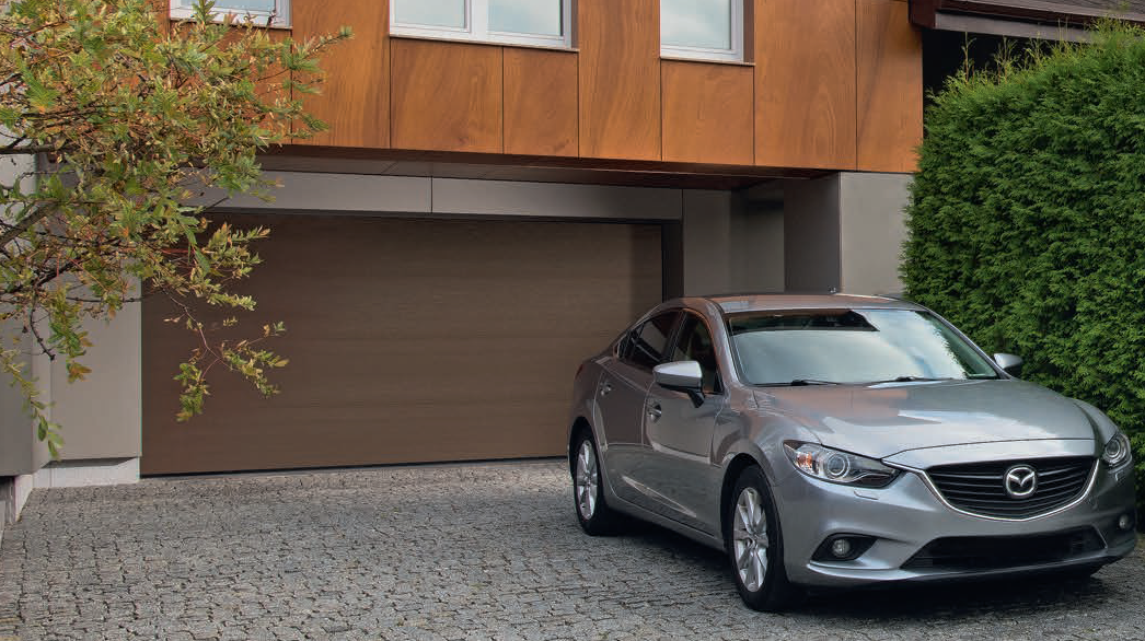 Nova — гаражні секційні ворота 2500х2250