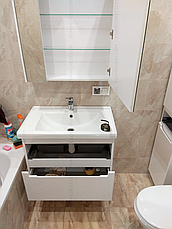 Дзеркальна шафа для ванної кімнати Ельба Z-70 (з підсвічуванням) Юввис, фото 2