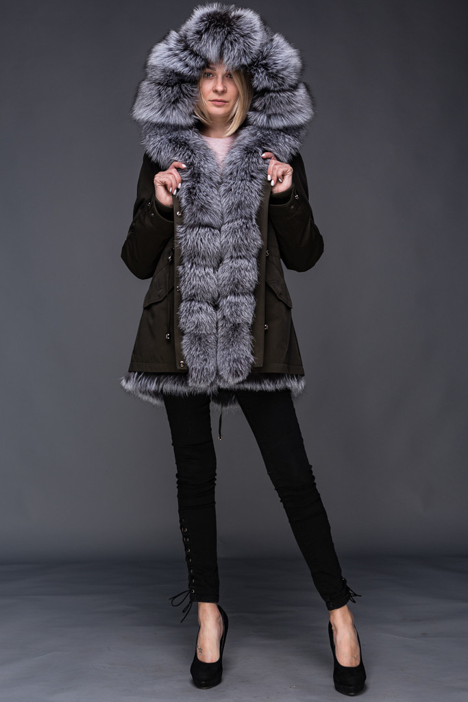 Женская парка с натуральным мехом чернобурки: продажа, цена в Украине ...