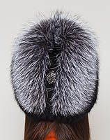 Жіноча хутряна шапка на трикотажній основі, Модель "Вікторія", хутро — ондатра з чорнобуркою, колір "Чорний і срібло", фото 3