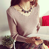 Жіноча молодіжна ошатна біла кофта з вирізом, фото 4