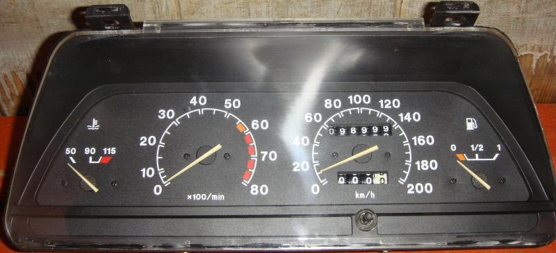 Комбінація приладів АП ВАЗ 2110, ВАЗ 2111, ВАЗ 2112 Карб