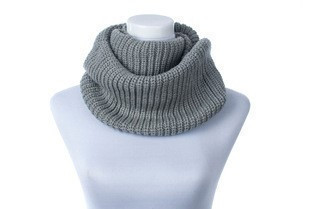 Хомут снуд плетений жіночий світло-сірий, фото 1