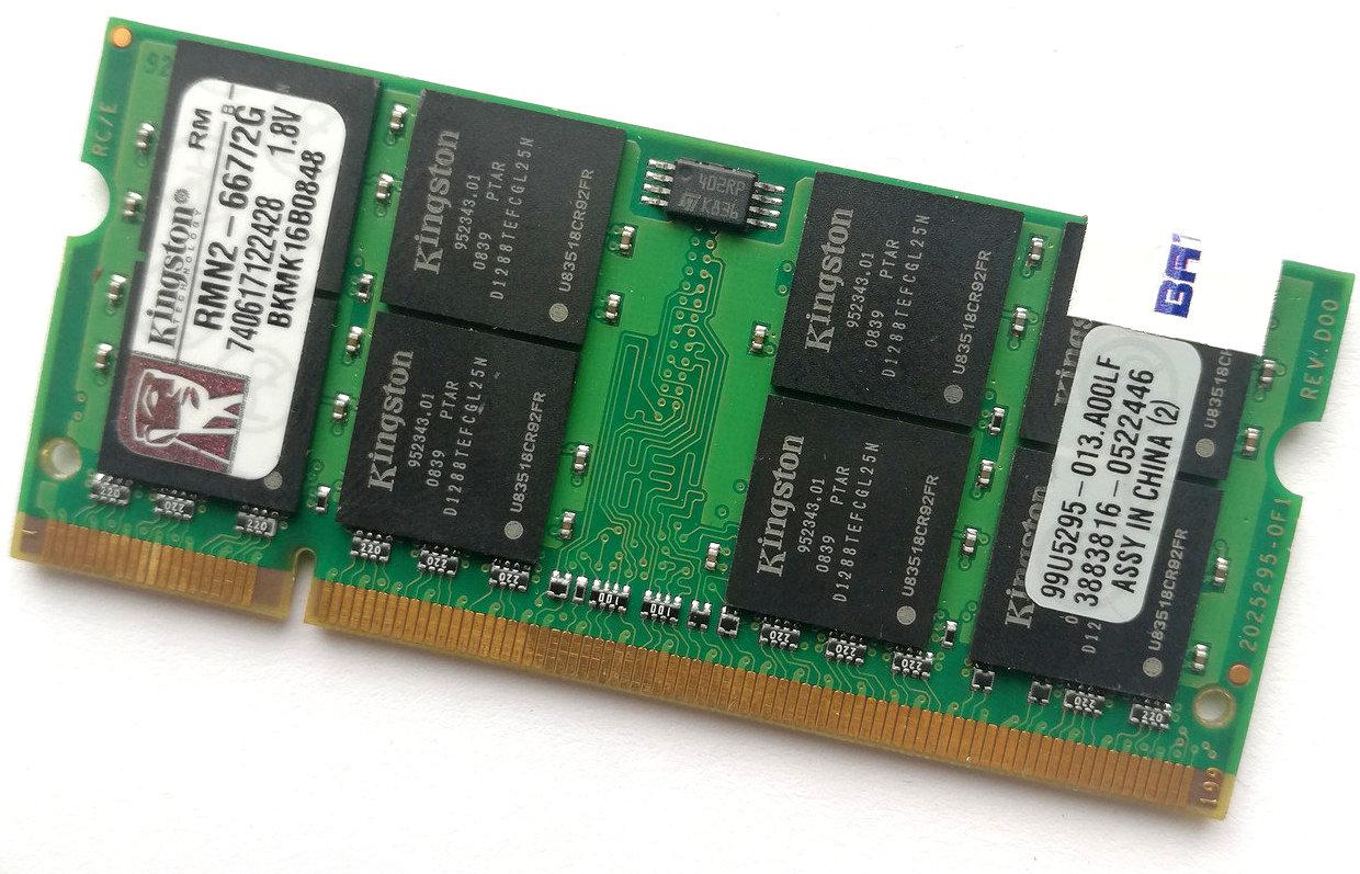 Оперативна пам'ять для ноутбука Kingston SODIMM DDR2 2Gb 667MHz 5300 2R8 CL5 Б/В MIX