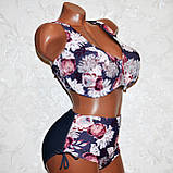 Великий 60-й розмір. Гарний жіночий купальник на великі груди, сірий із квітами півоніями, фото 4