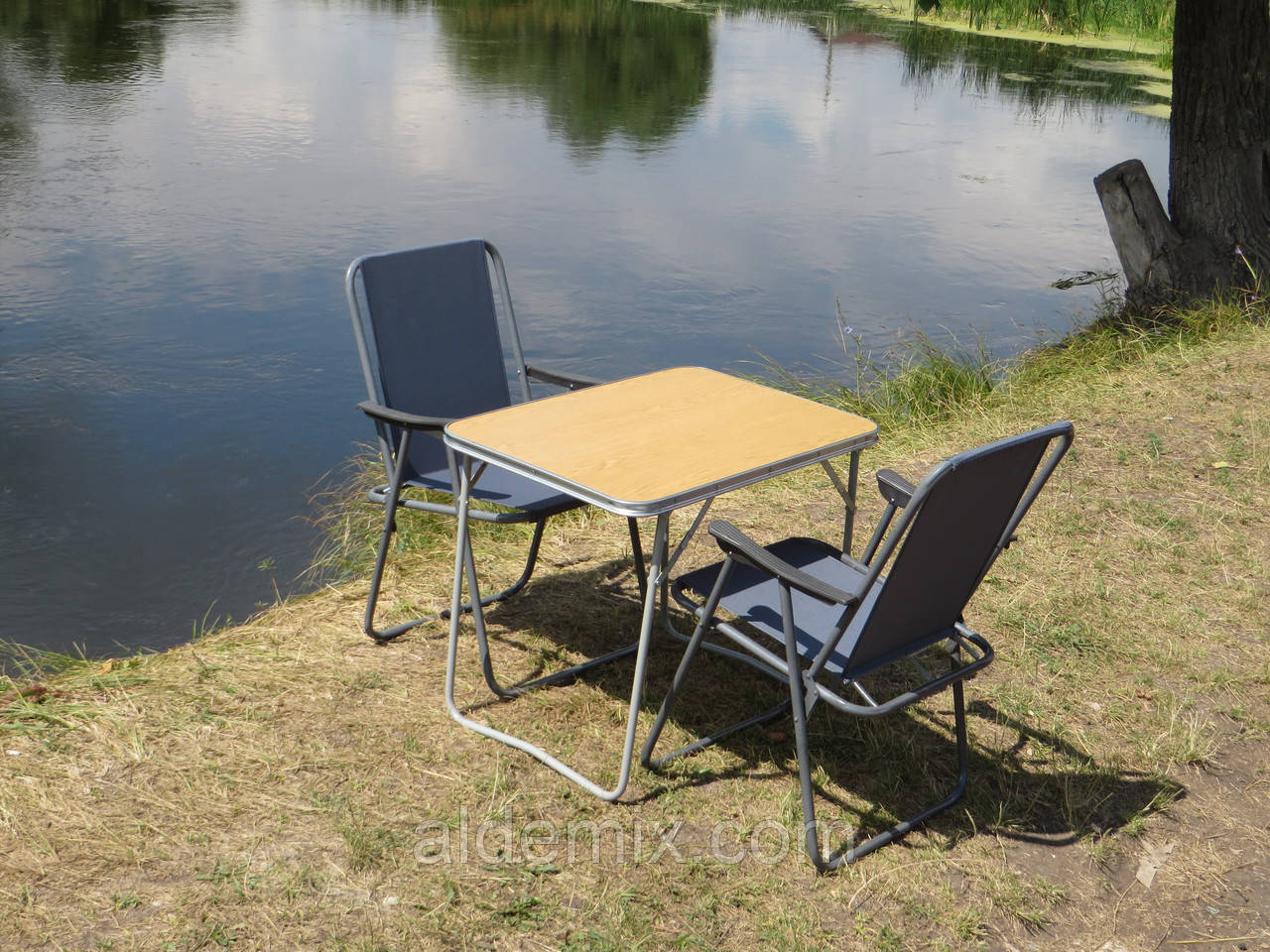 Набір складних меблів для пікніка і відпочинку "Комфорт О1+2+" (2 крісла і стіл в чохлі)