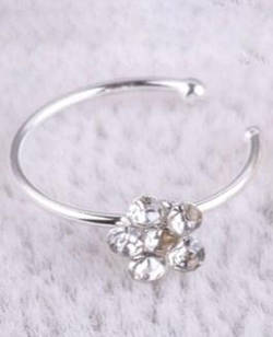 Пірсинг кільце для носа з квіткою зі стразів