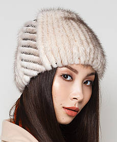 Жіноча хутряна шапка з норки на трикотажній основі, Модель "Камія", колір "Колотий лід"