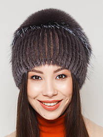 Жіноча хутряна шапка з норки та чорнобурки на трикотажній основі, Модель "Крапля", колір "світло-коричнева"