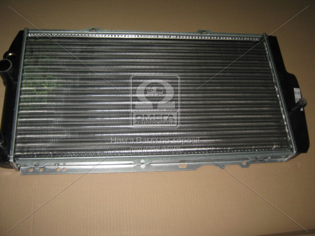 Радіатор охолодження AUDI 100/200 1976-90 (пр-во Nissens)