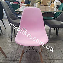 Обідній стілець AC-016W (Eames Chair) рожевий пластик