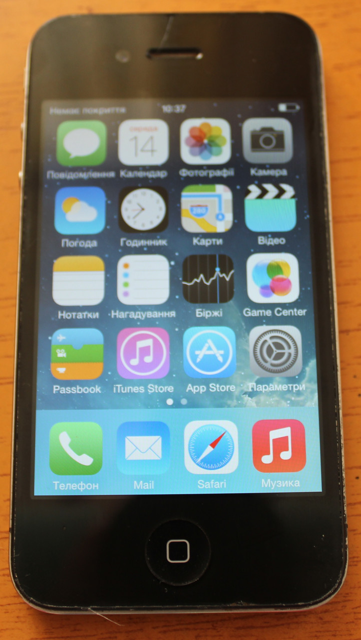 Apple iPhone 4 16 GB (Black) A1332 640x960 оригінал