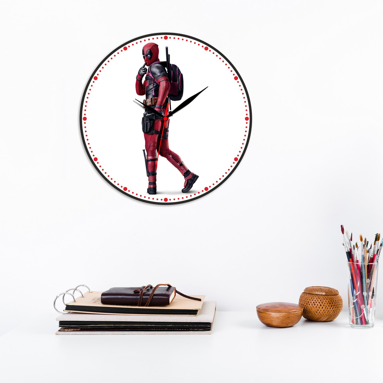 Годинник Дедпул Годинник настінні Годинники кварцові Годинники з Дедпулом Дедпул на годиннику Розмір 30 сантиметрів, фото 1