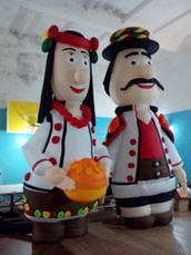 Надувна фігура українка 500 см з повітродувкою для зовнішньої реклами та фотозон, фото 5