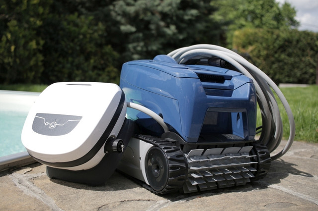 Підводний робот–очищувач Zodiac Tornax RT 2100