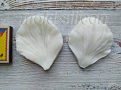 Силіконовий вайнер "Пелюстка півонії 3"