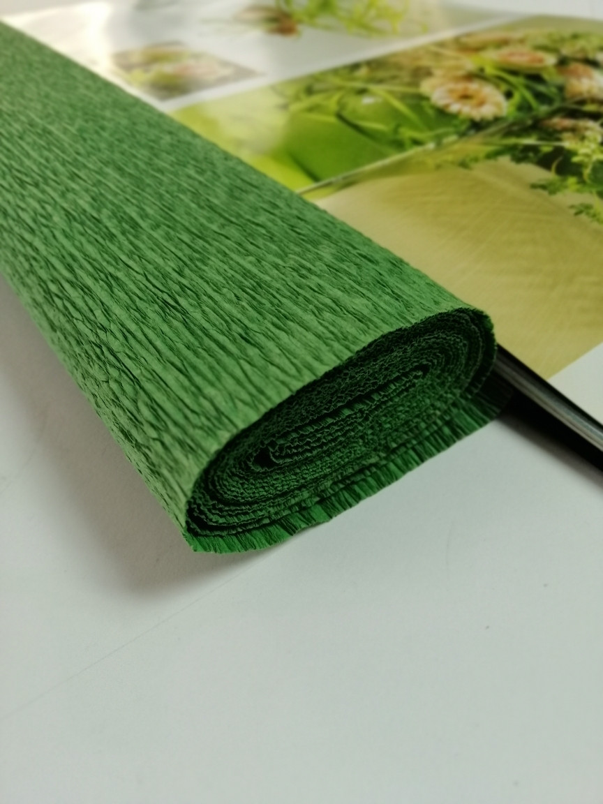 Гофрований папір зеленого кольору