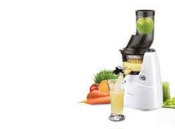 Шнекова соковичавниця Kuvings WHOLE SLOW JUICER B6000