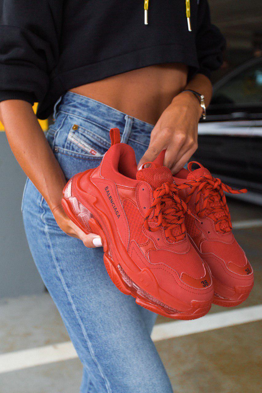 balenciaga triple s red