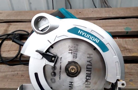 диск Hyundai C 1800-210