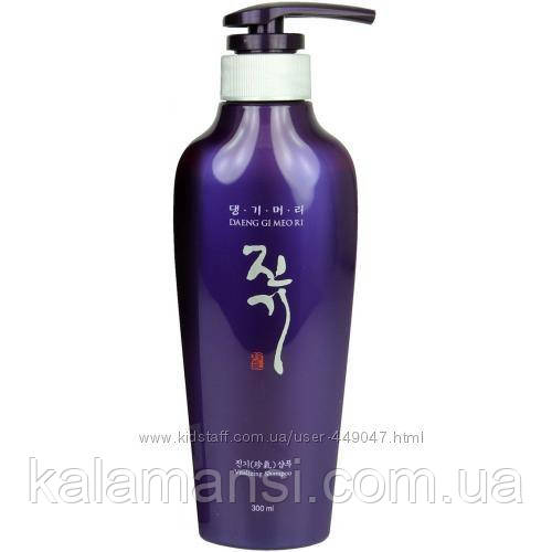 Шампунь Daeng Gi Meo Ri Vitalizing Shampoo 500 мл, фото 1