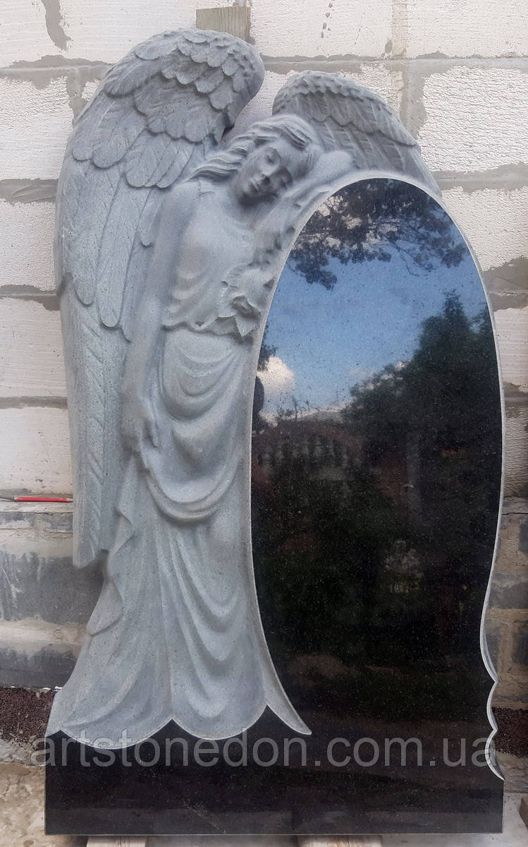 Памятники со скульптурой. Памятник в виде ангела №333 гранитный резной - фото 1 - id-p1010129500