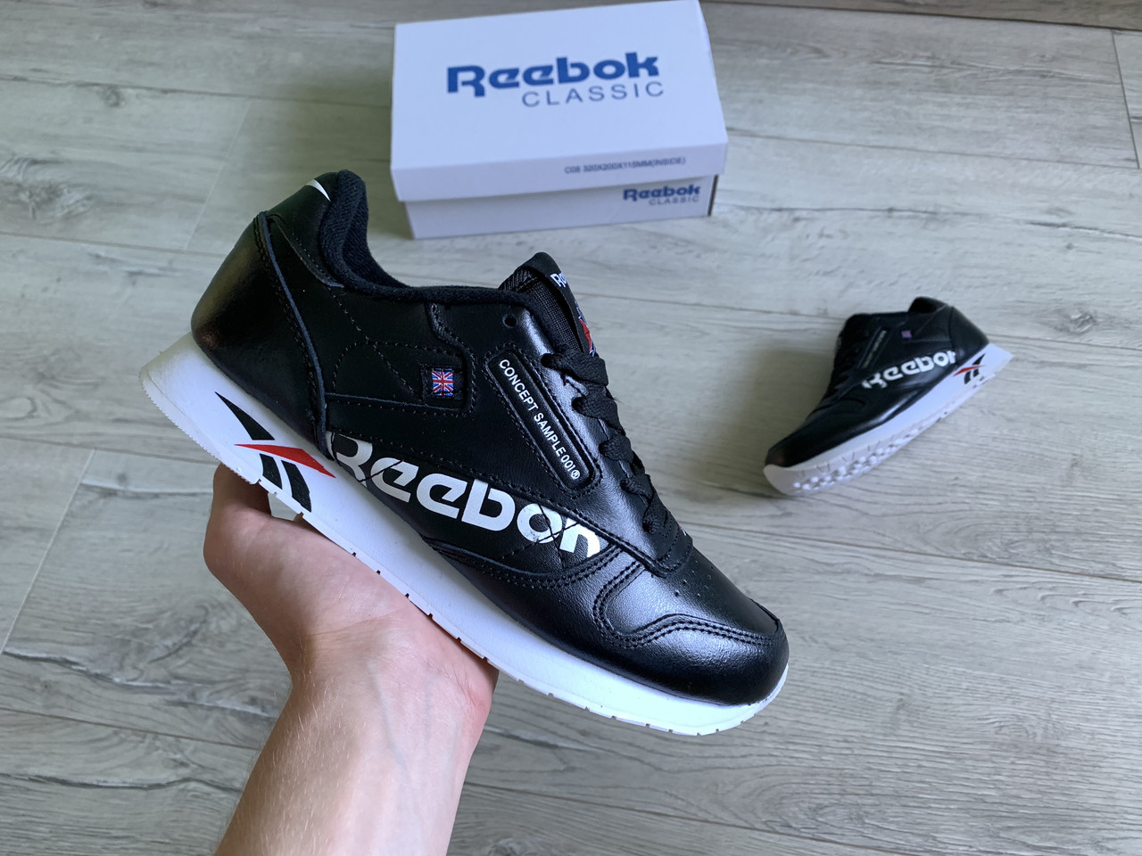 Кросівки Reebok Classic Concept Sample 001 підліток