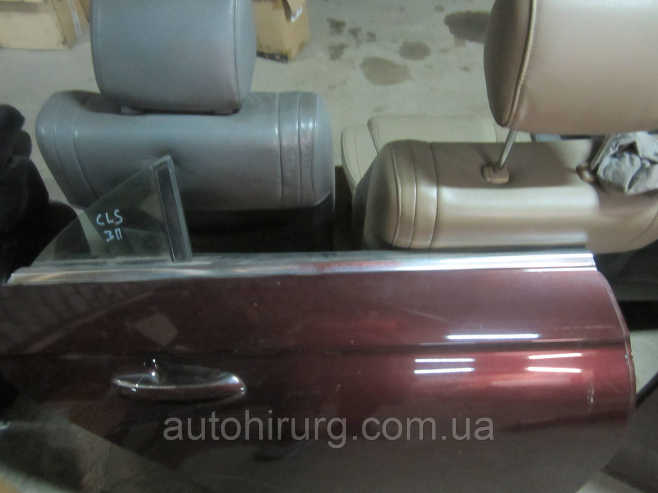 Молдинг під скло задньої правої двері MERCEDES-BENZ w219 cls-class