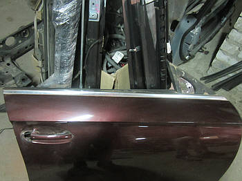 Молдинг під скло передніх правих дверей MERCEDES-BENZ w219 cls-class