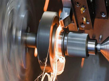 Токарне оброблення металу