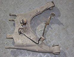 Важіль задньої підвіски нижній, правий 4E0511512F AUDI A8 D3 4.2 V8