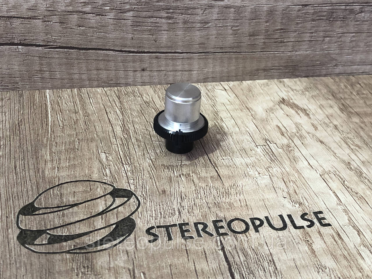 Ручка керування Nakamichi 700