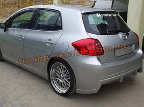 Задній бампер зі склопластику для Toyota Auris 2006-12