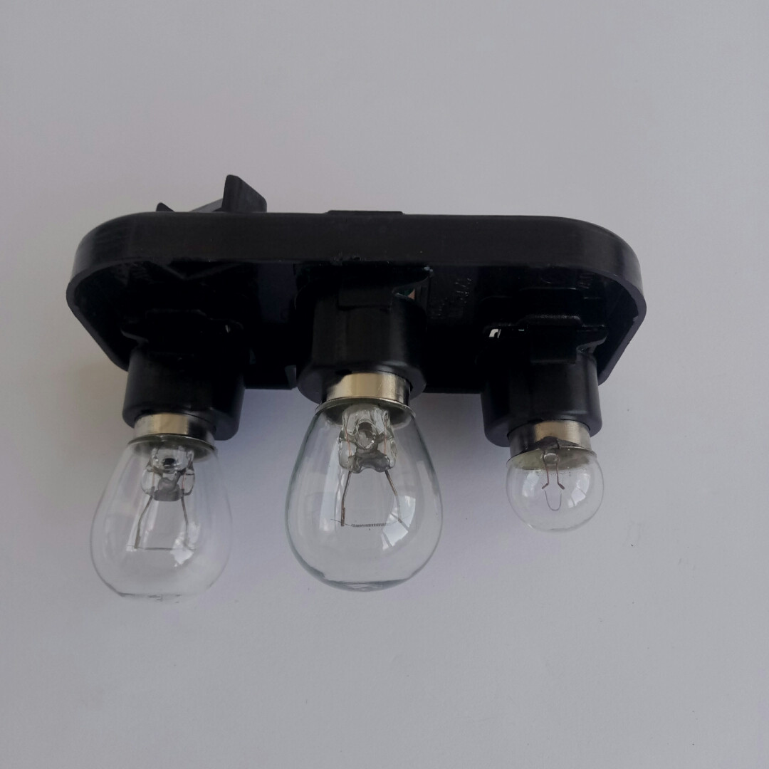 Плата заднього ліхтаря ВАЗ 2111 зовнішня ліва, фото 1