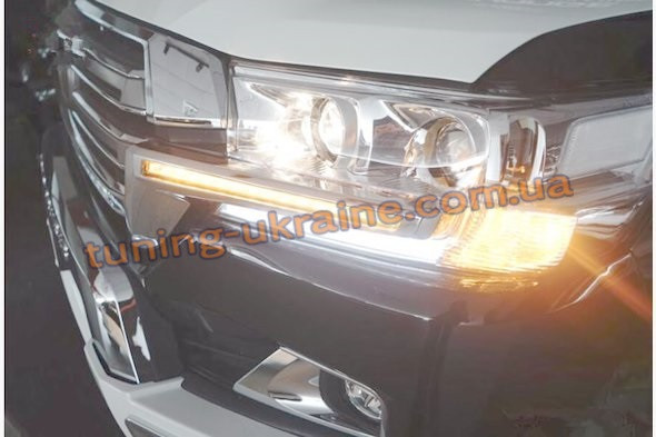 Комплект LED вогнів на фари і грати для Toyota LC 200 2016+