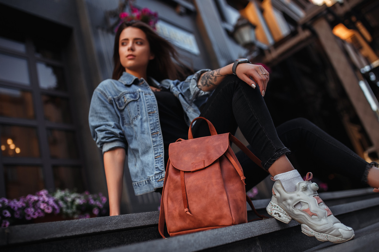 Жіночий рюкзак Токіо з натуральної шкіри колір Коньяк, розмір середній