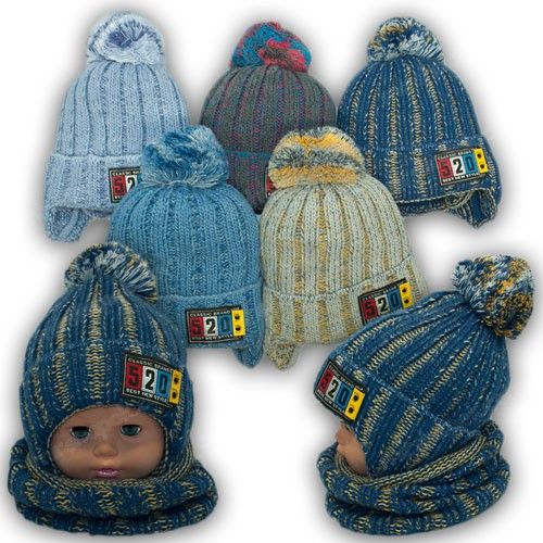 Вязаная шапка на завязках и хомут