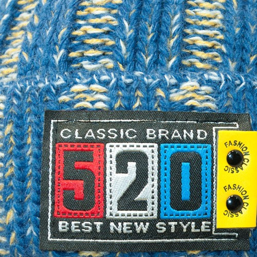 Вязаная шапка на завязках и хомут